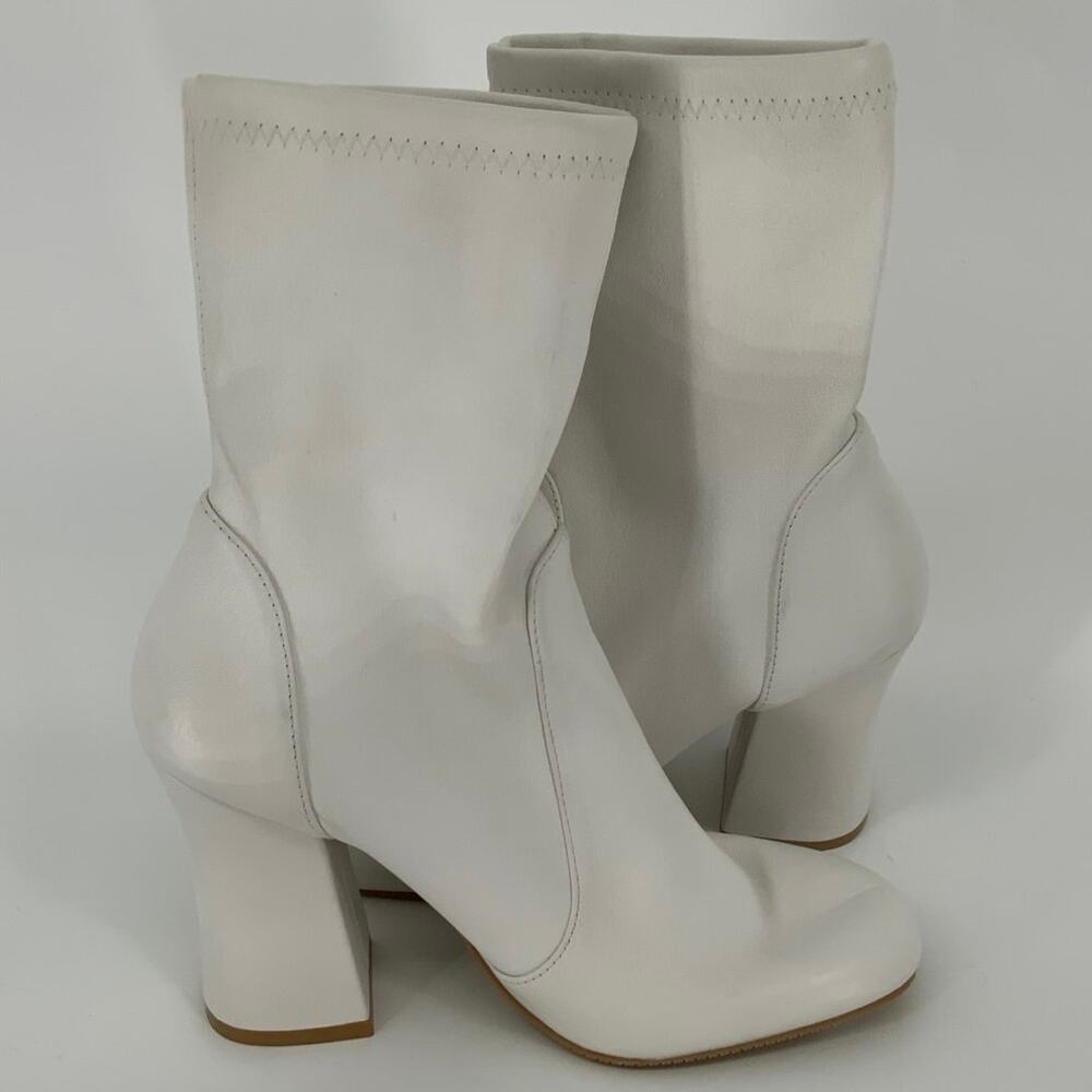 Stuart Weitzman Size 7b White Curveblock Leather … - image 4